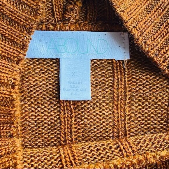 Abound mock neck ribbed top - Picture 3 of 7